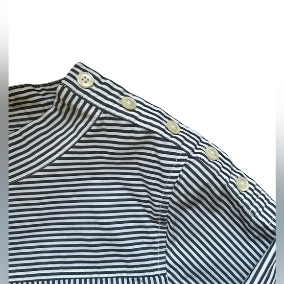 J Crew Women’s Stripped Shirt Size 4 With Button Details on Shoulder - Picture 2 of 10
